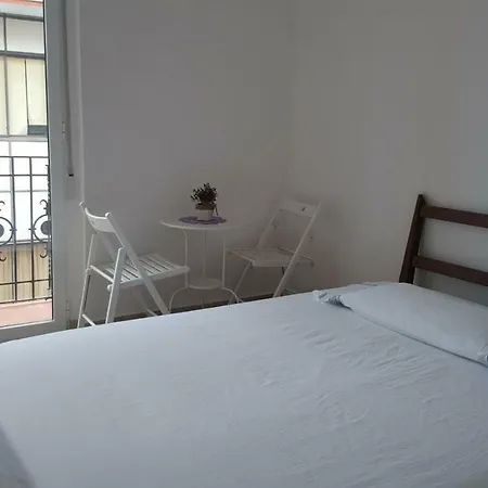 Oyo Ruzafa 3* فالنسيا